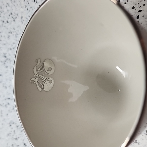 ROYAL WINTON Grimwades Our Wedding silver and white wedding teacup and saucer - Picture 5 of 8